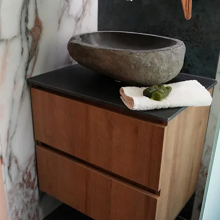 Sweet Gazde/Camere de închiriat *